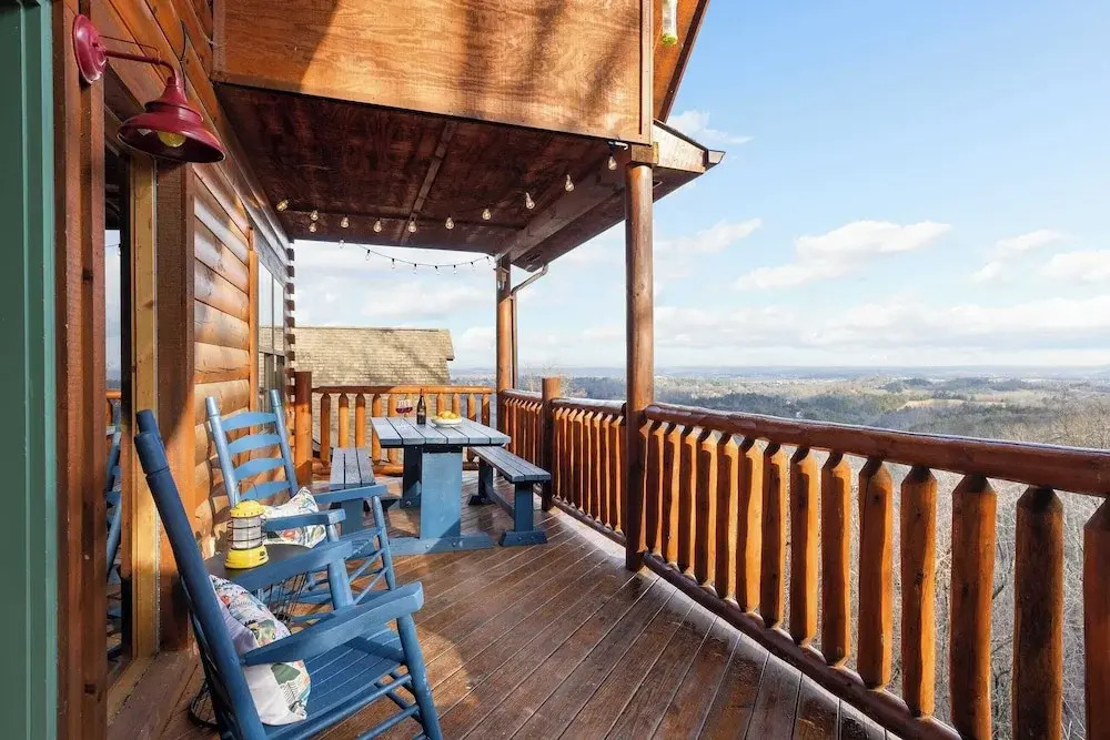 Bears Den Way by Avantstay Private Golf Sim, Firepit & Mountain Views Near Dollywood