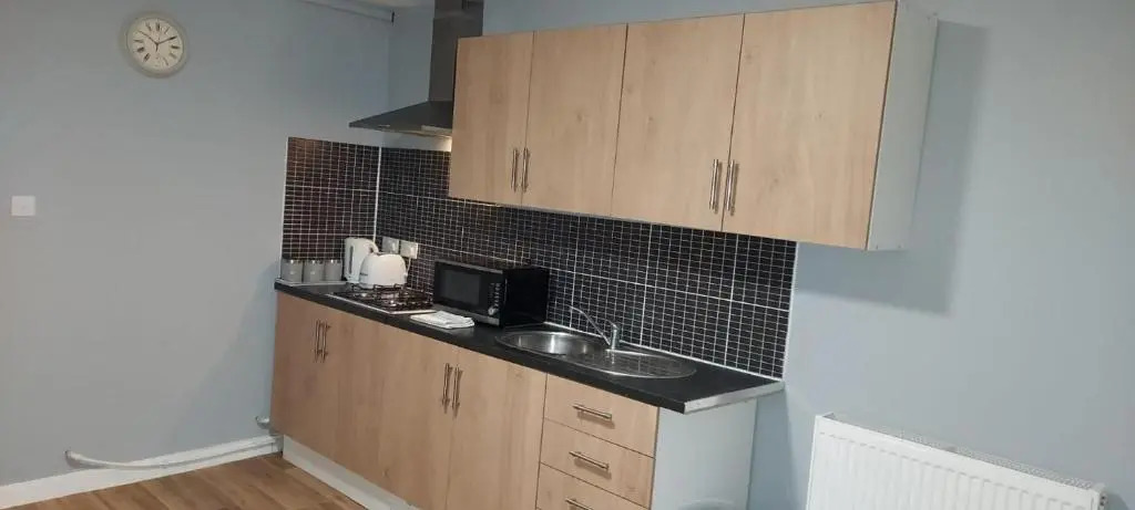 2 Bedrooms Apartment in Main Street Mexborough