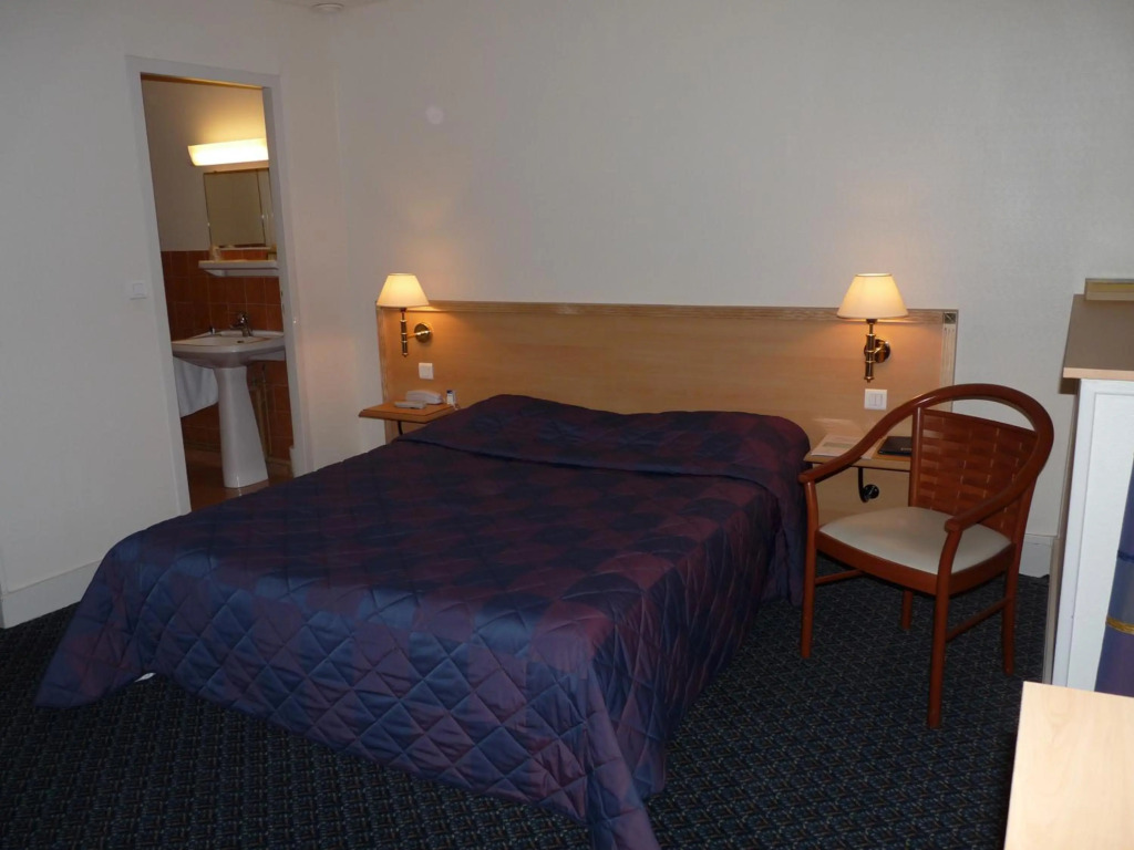 Hotel Le Bourbon Pau Centre