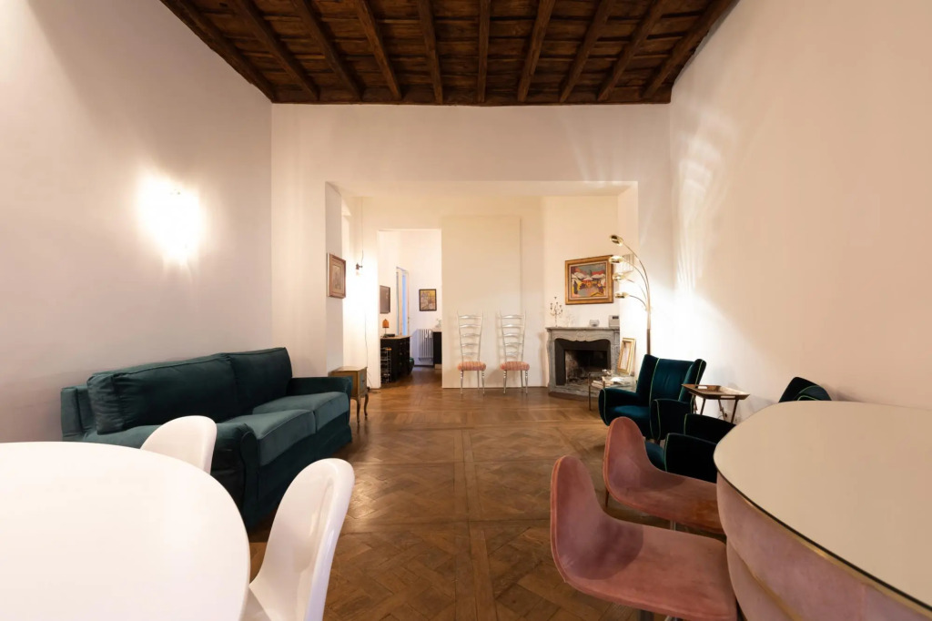 Chic And Style In Historical Via Giulia