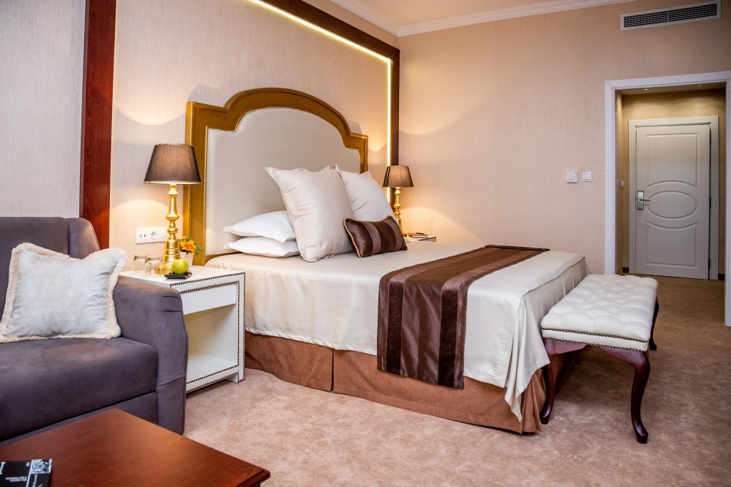 Imperial Palace Hotel