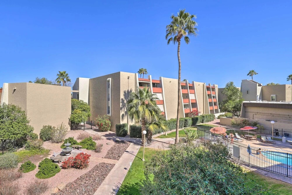 Lounge Poolside: Resort Condo 1 Mi to Old Town!