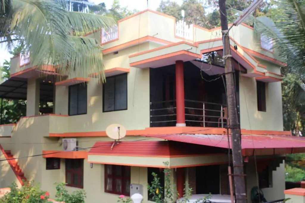 Christa Homestay, AC,near A.J. Hospital, Mangalore