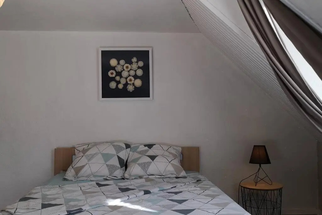 Duplex au centre ville, dans cour intérieure calme