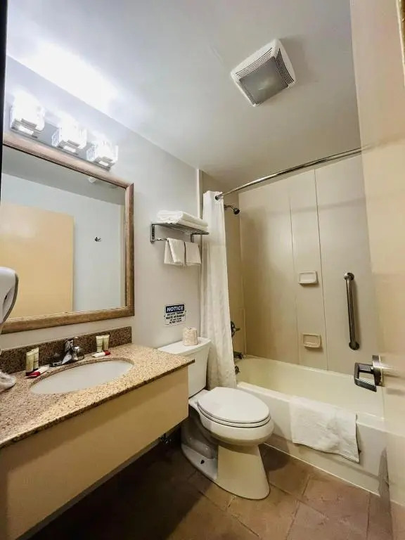 Sky Hotel Flushing/Laguardia Airport