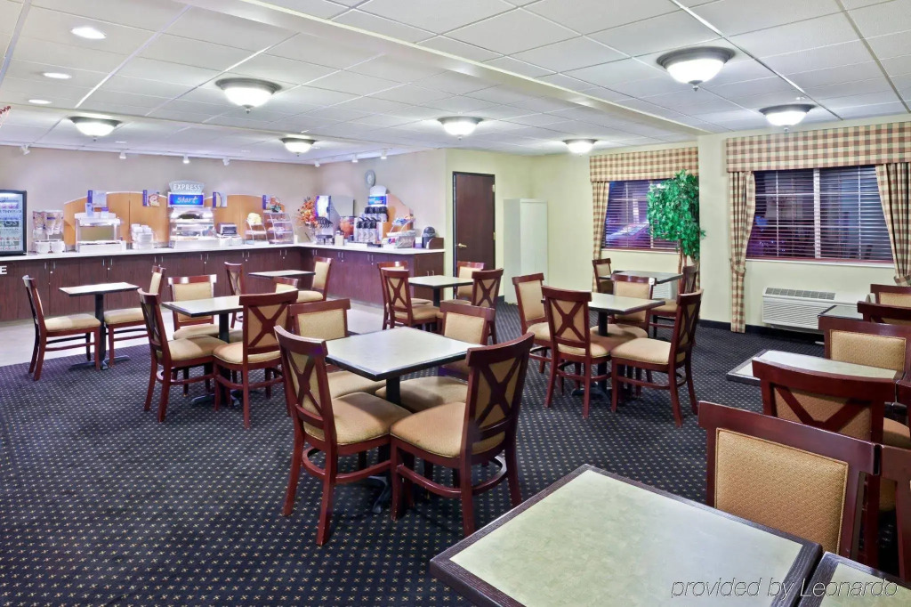 Best Western Plus Portland Airport Hotel & Suites