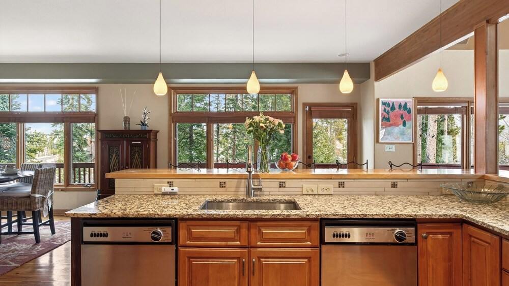 Spacious Winter Park Home w/ Game Room, Fireplace & Resort Bus Access Elk Court Lodge by Avantstay