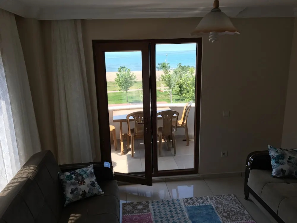 Lapina Suite & Restaurant