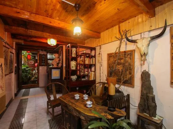 Langzhong Niejia Guest House