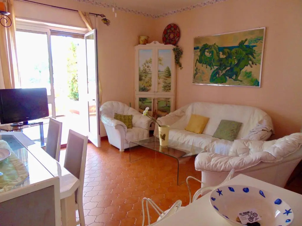 M292 - Marcelli, quadrilocale con giardino a 50mt dal mare