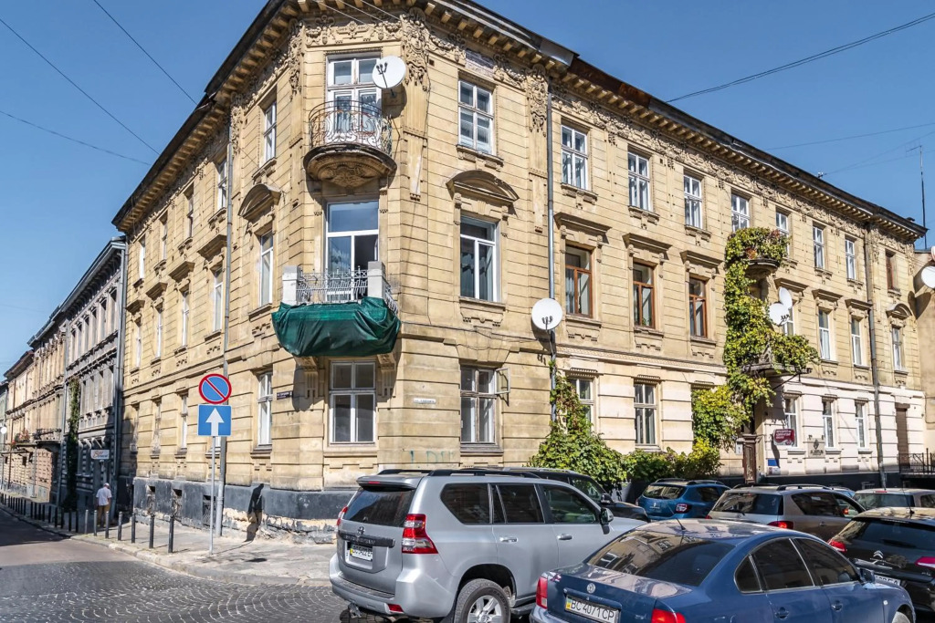 InshiApartments on Popovycha str 3