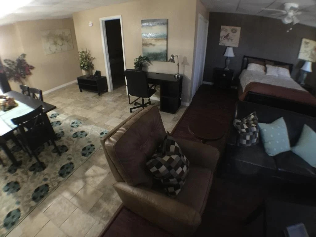Austin Motor Inn