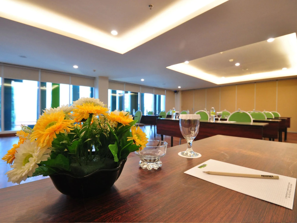 MaxoneHotels at Kramat