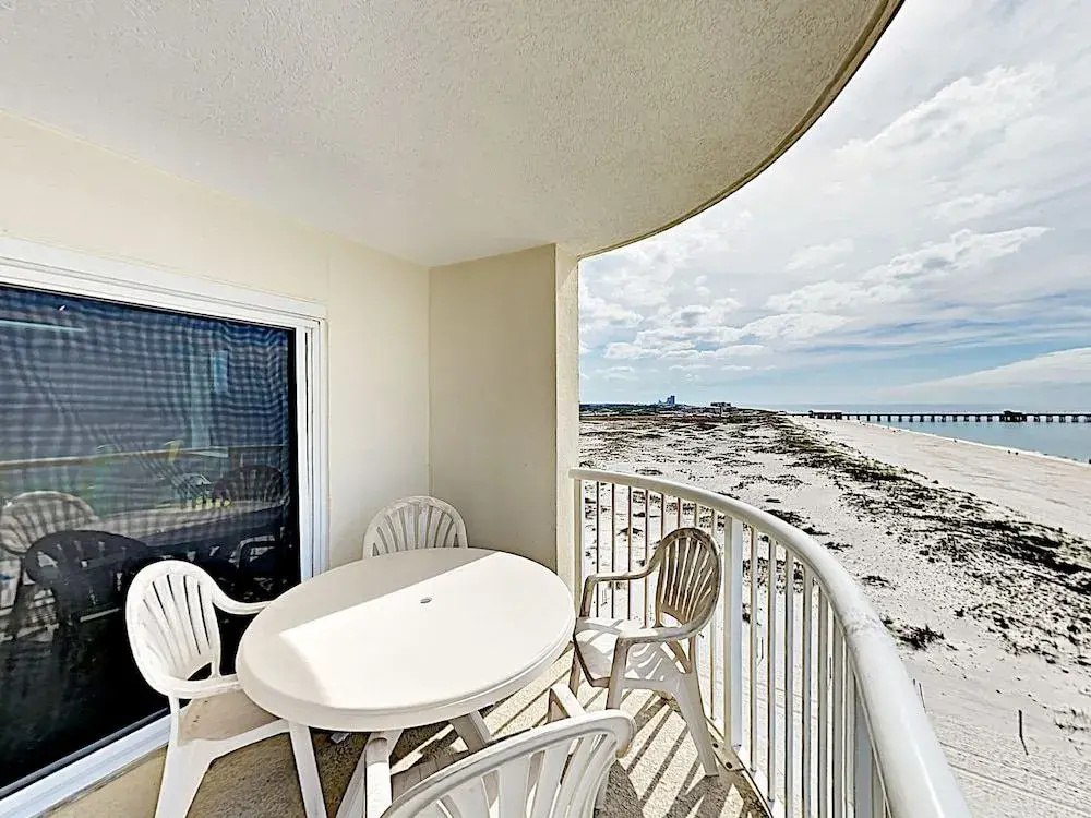 Gulf Shores Condo Panoramic Views by RedAwning