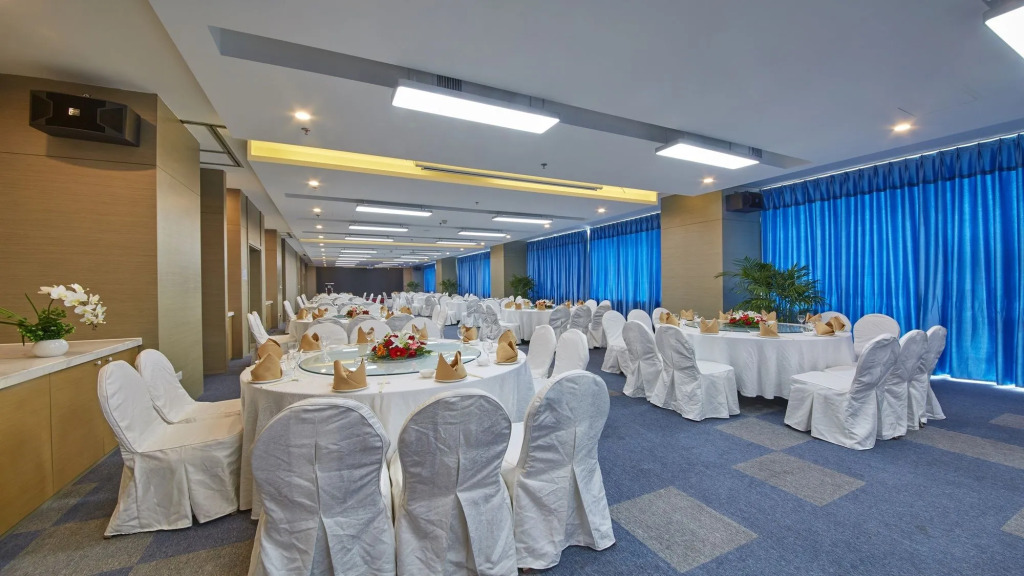 Holiday Inn Express Panjin Downtown by IHG