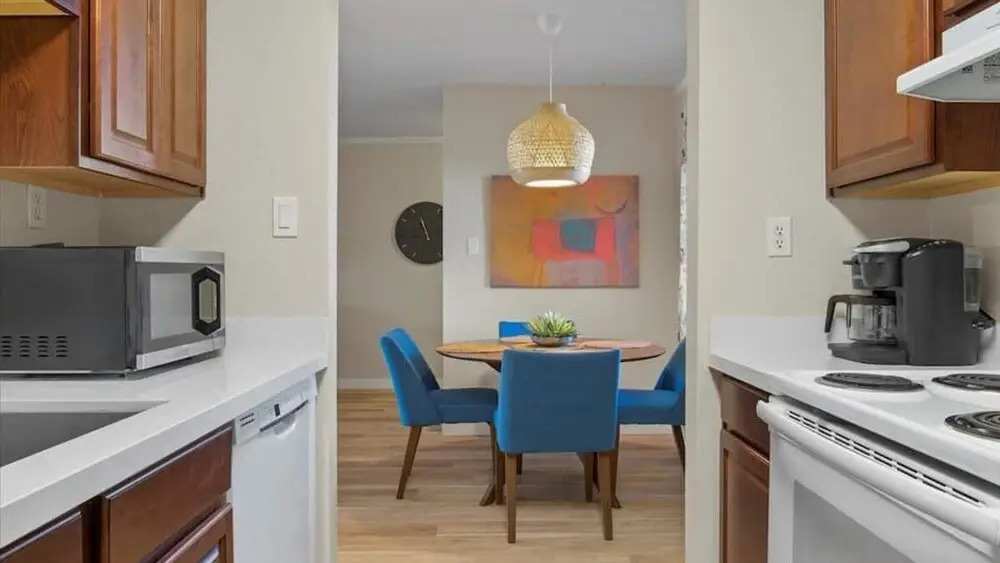 Modern and Sophisticated Old Town Scottsdale Gem!