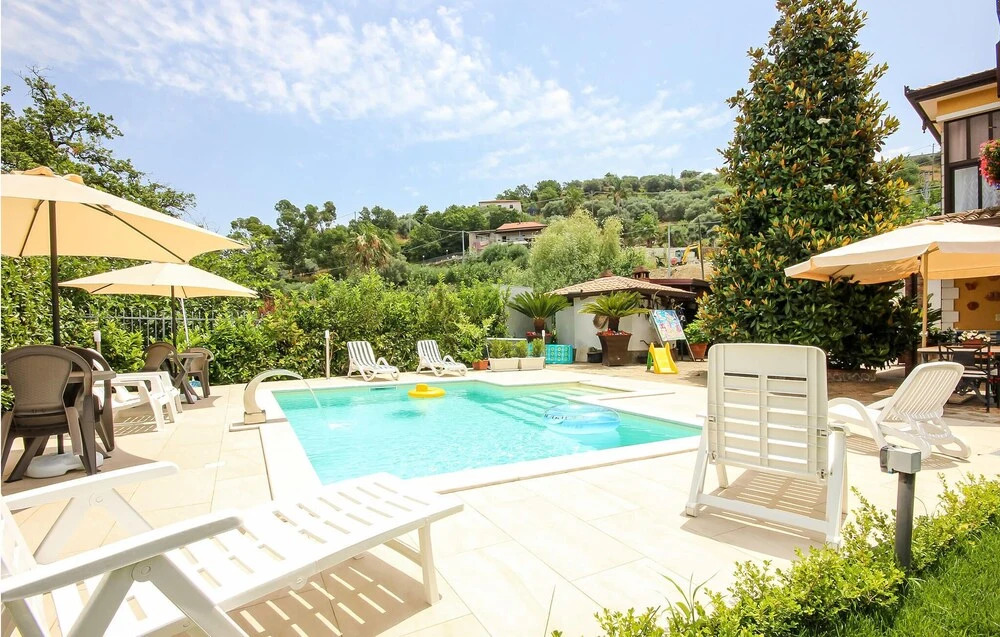 Nice Apartment in Castellabate With 2 Bedrooms and Wifi