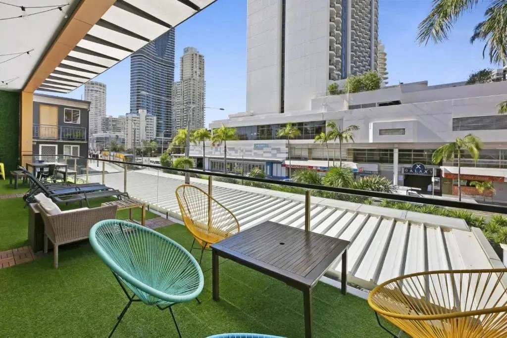 Tequila Sunrise Hostel Surfers Paradise