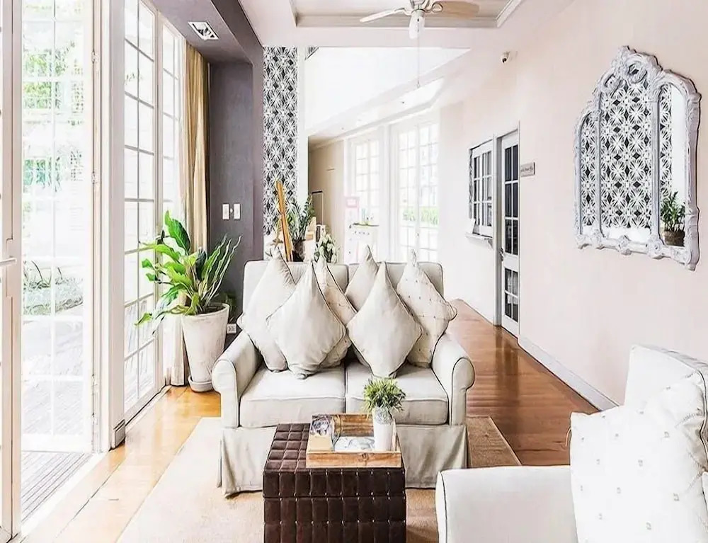 Summer Huahin Condo 2 Bedrooms Pool View Classic Room
