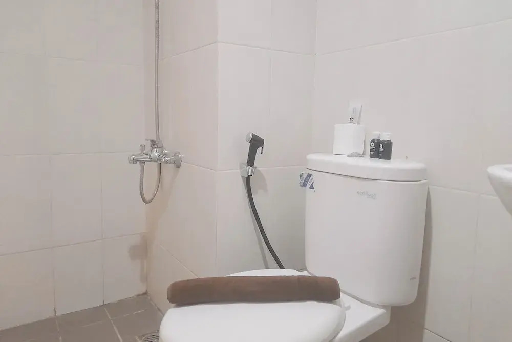 Simple Look 2Br Apartment Near Universities At Skyland City Jatinangor