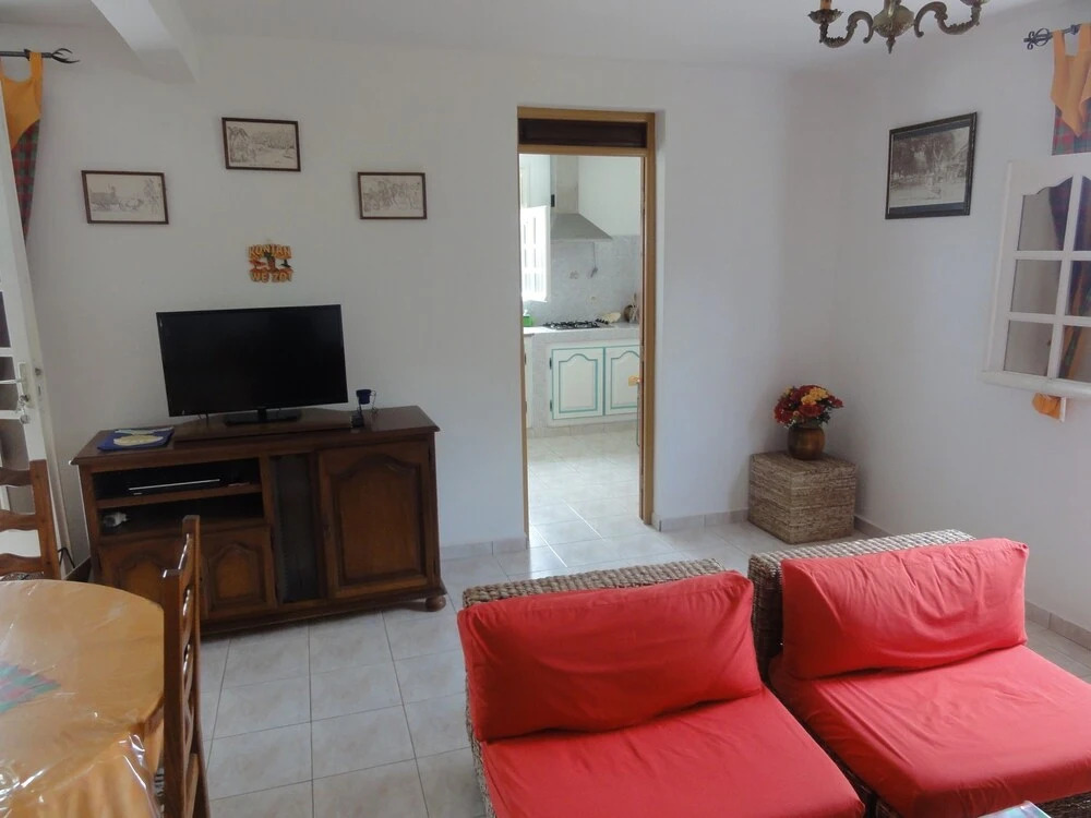 Apartment With one Bedroom in Capesterre de Marie Galante, With Enclos