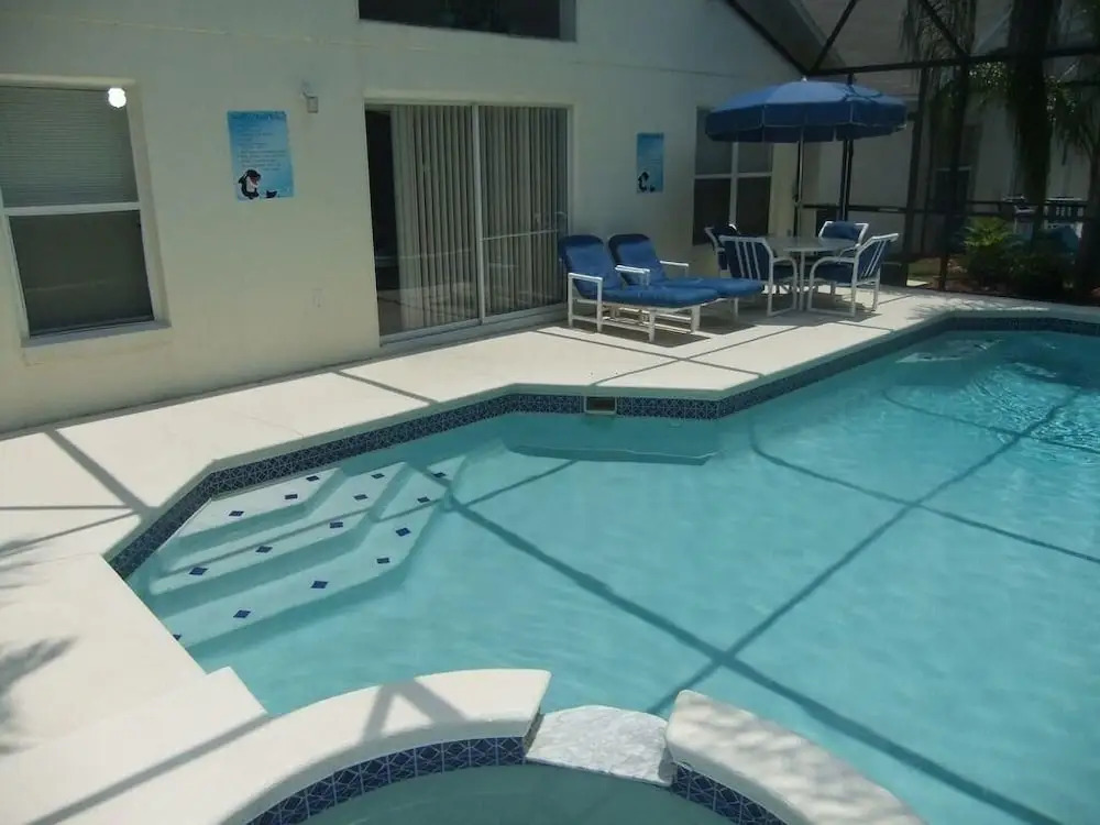 Ref D Stunning 4 Bed Villa With own Pool spa Near Disney
