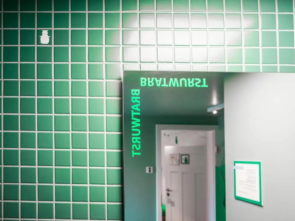 BRATWURSThotel