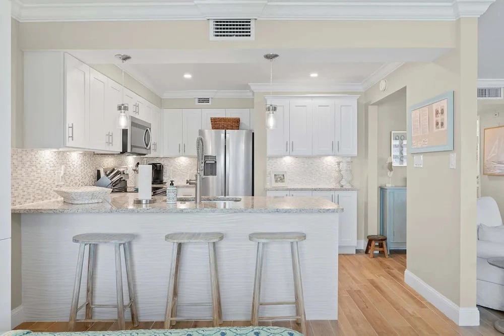 Updated Oceanview Retreat With Pools, Pickleball & Direct Beach Access
