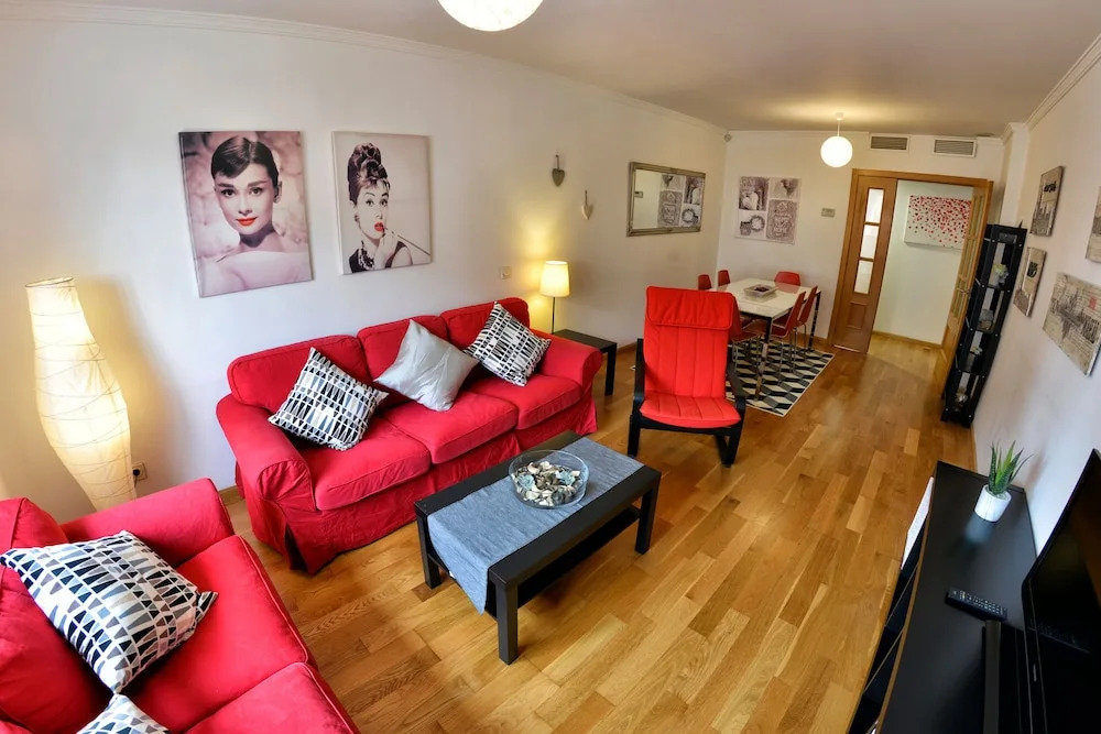 WonderStays Apartamentos La Estación