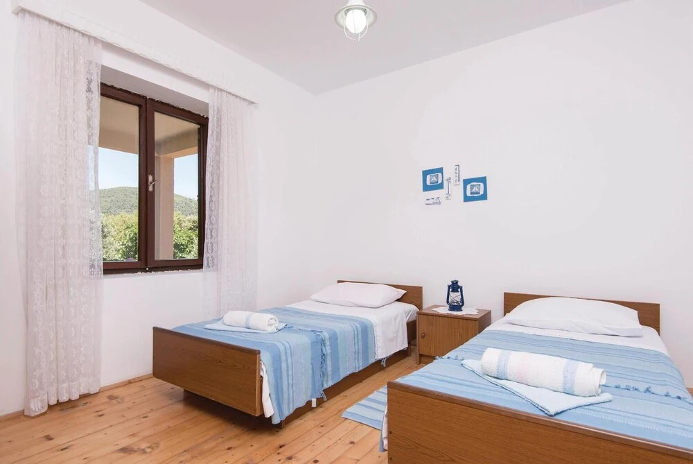 Holiday Home Brna Kosirina