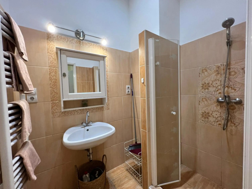 Old Town Apartment
