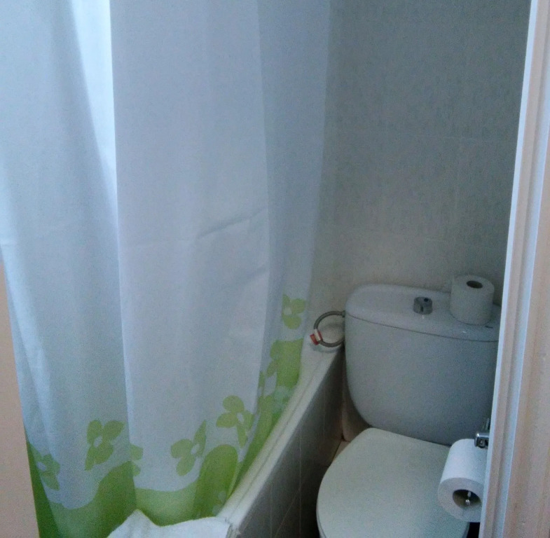 Hostal Lesseps