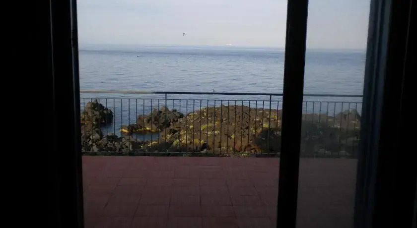 Casa sulla Scogliera