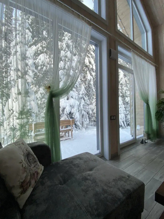 Коттедж GREEN HOUSE (Грин Хаус)