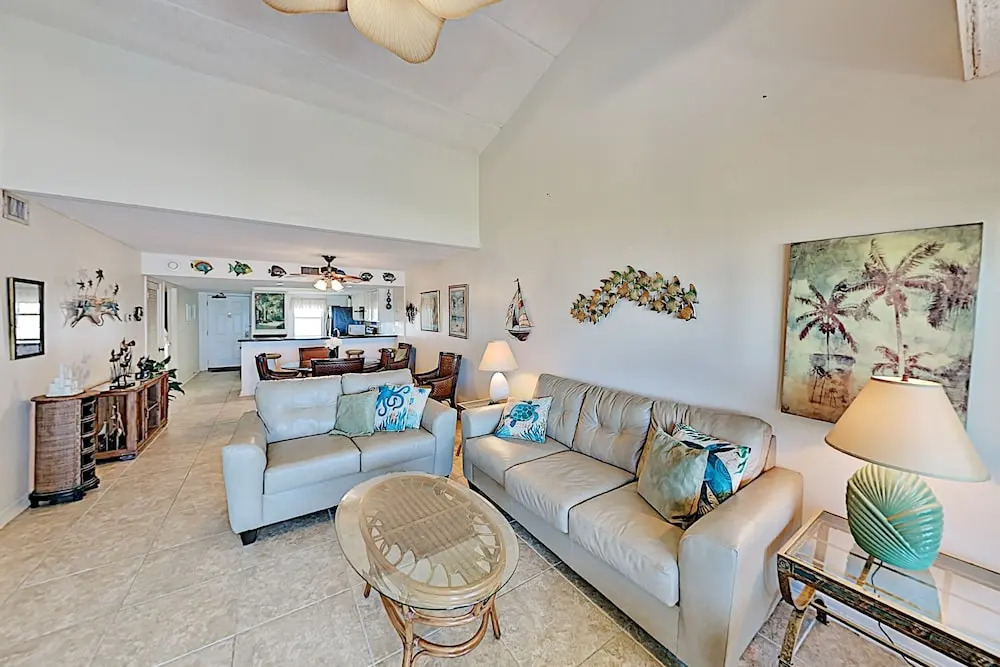 4400 Gulf Blvd Condo Unit 507