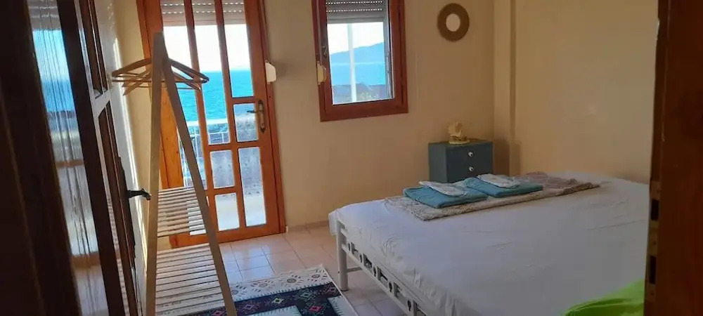Rose apartment