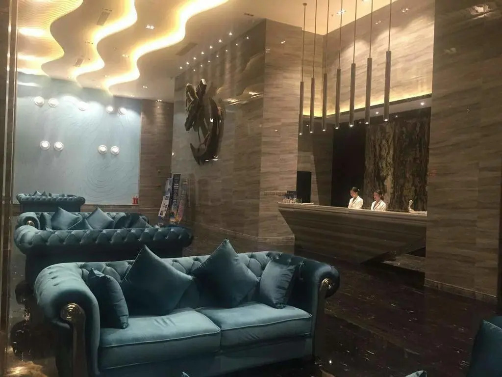 Foger Yacht Hotel