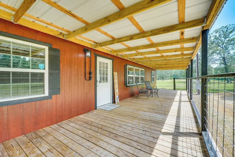 Secluded Broken Bow Cabin w/ Fishing Pond & Views!