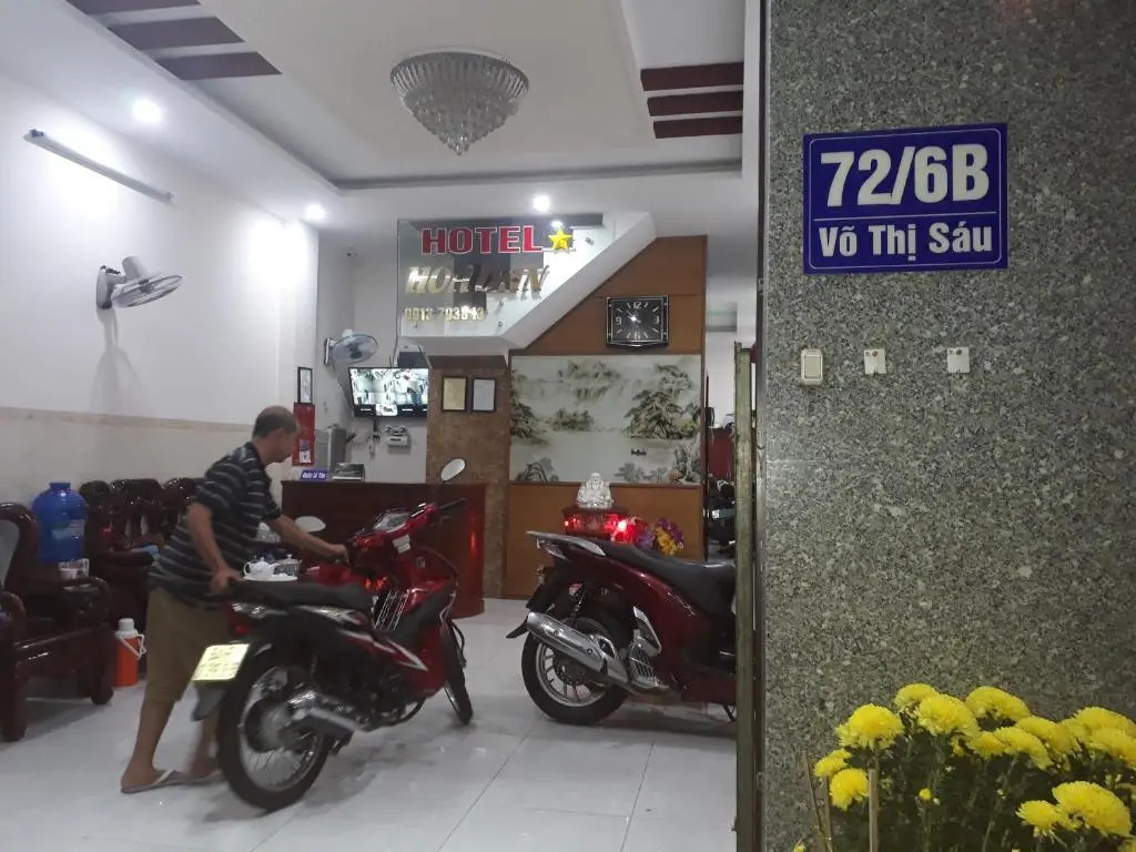 Hoa Dan Hotel