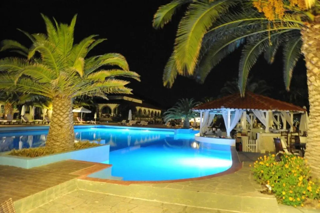 Assa Maris Beach Hotel