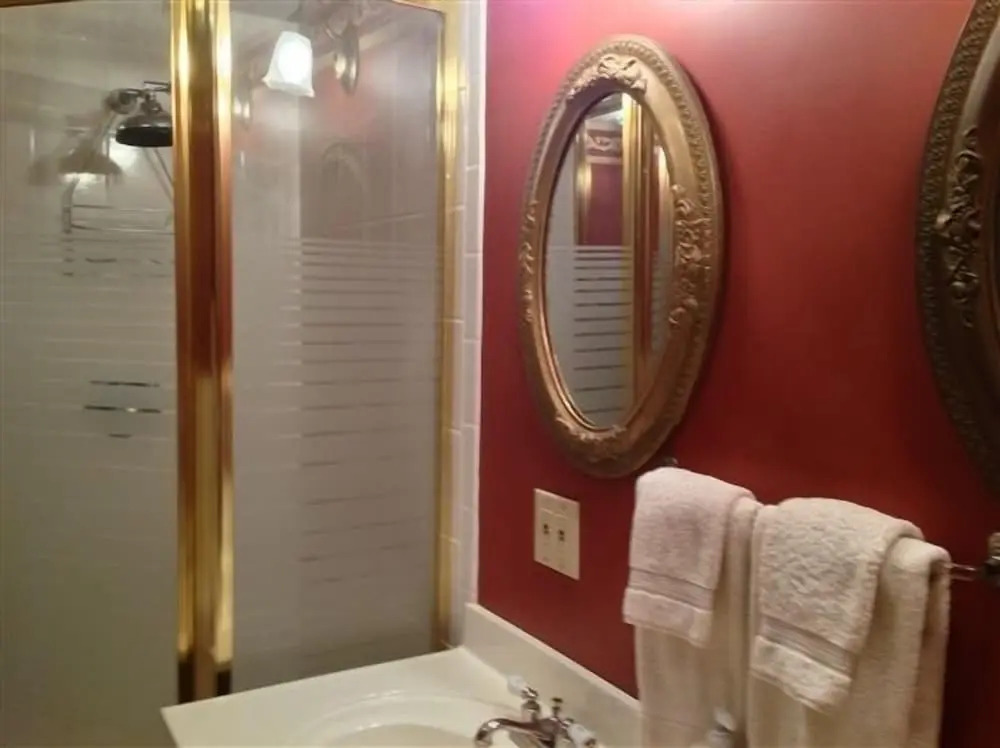 Strawberry Farm Bed & Breakfast