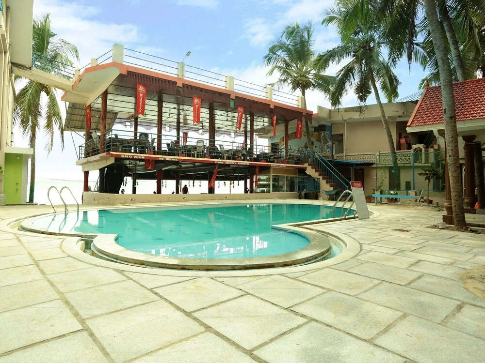 OYO 13590 Saanvi Beach Resort