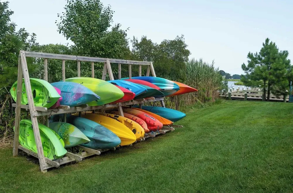 Creekside Getaway Stay for 8