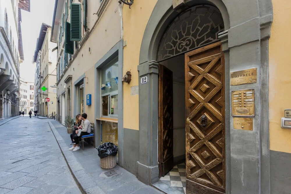 Florence Apartments