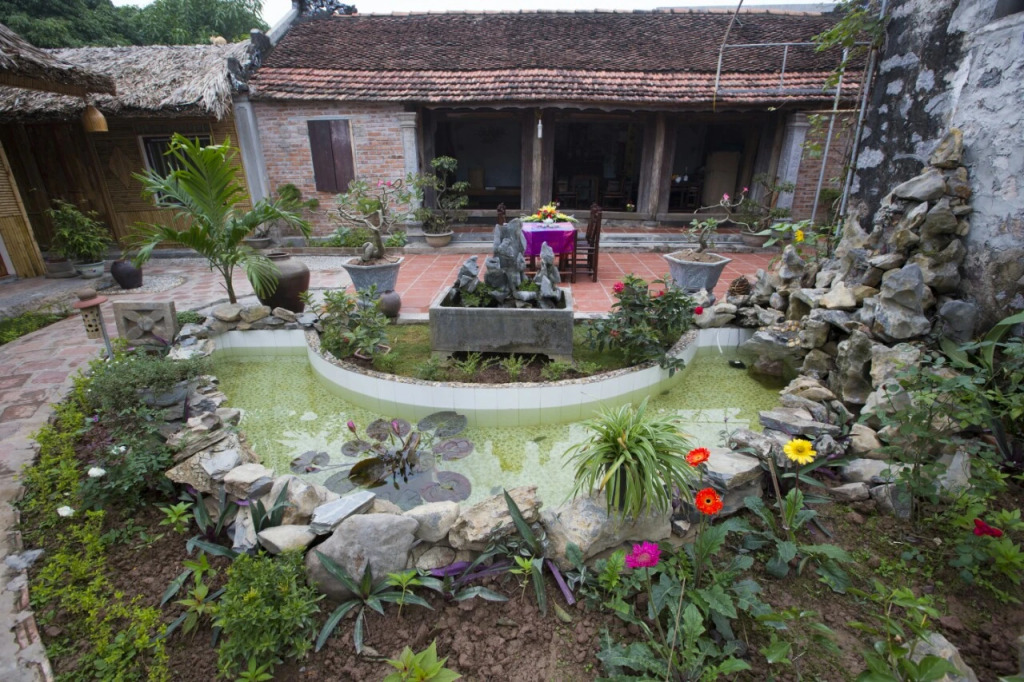 Tam Coc Palm House