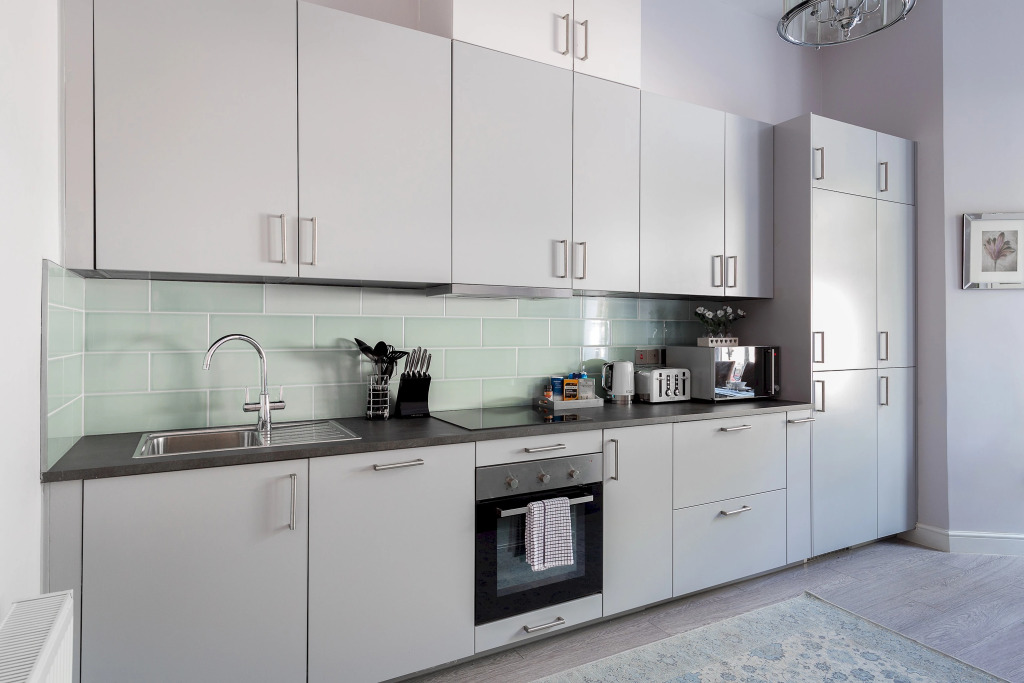 Cromwell Road 2-bed 2-bath Brand new Flat