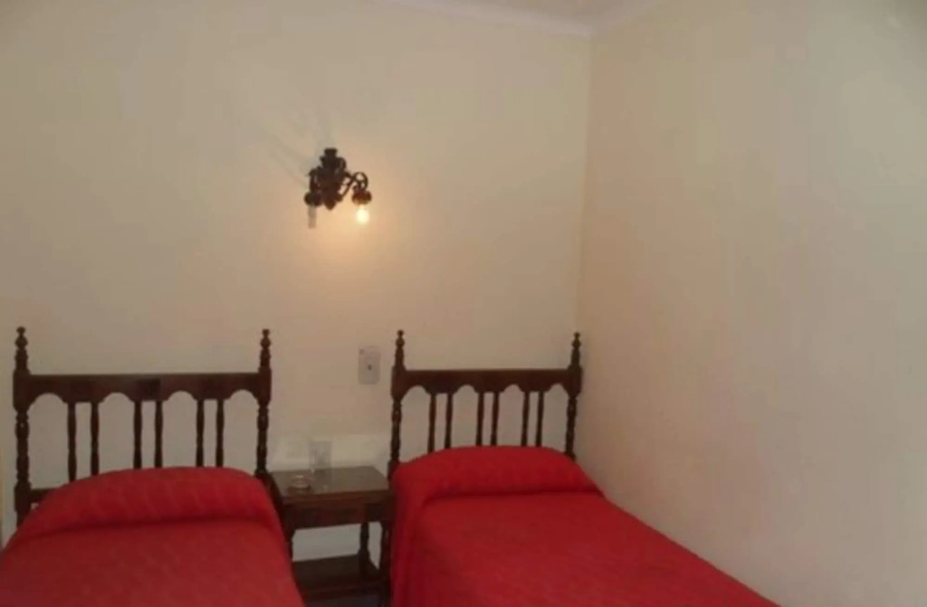 EMPERATRIZ HOTEL familiar