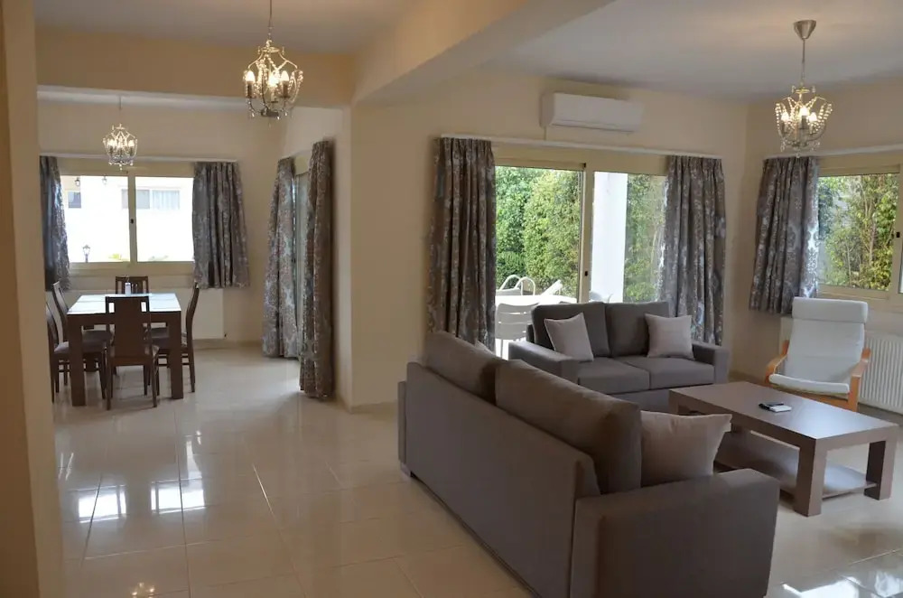 Anthorina Villa 2