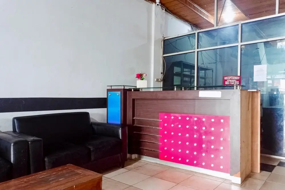 RedDoorz at Hotel Island Bengkulu