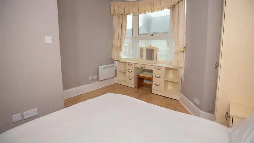 The Hilton Flat 1